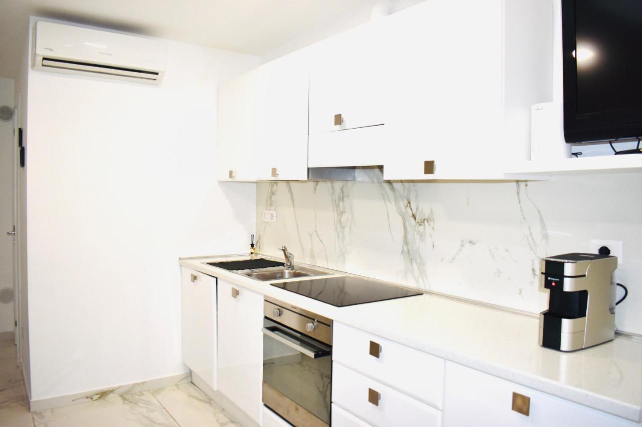 Apartamento Chic House Bari Exterior foto
