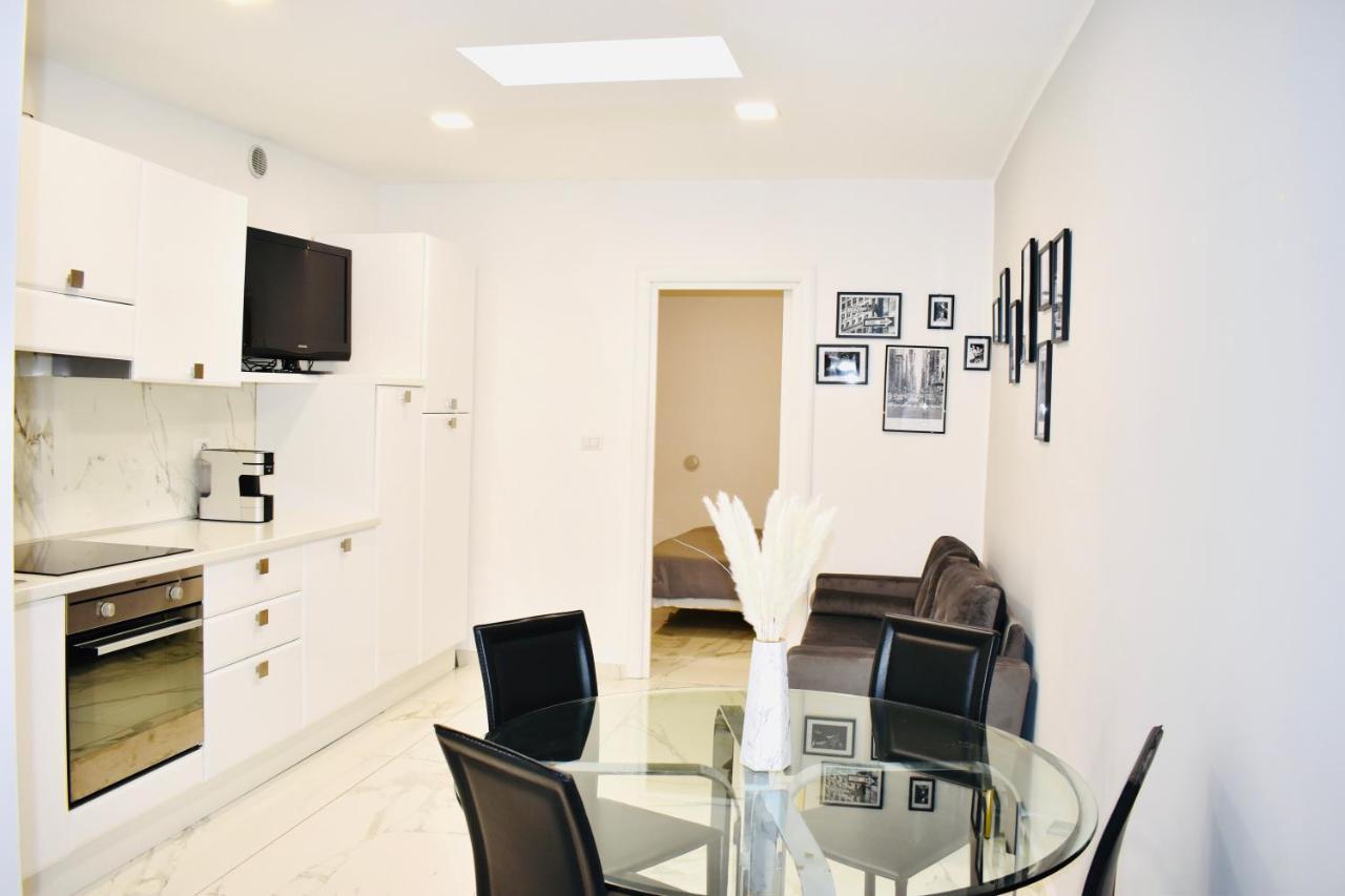 Apartamento Chic House Bari Exterior foto