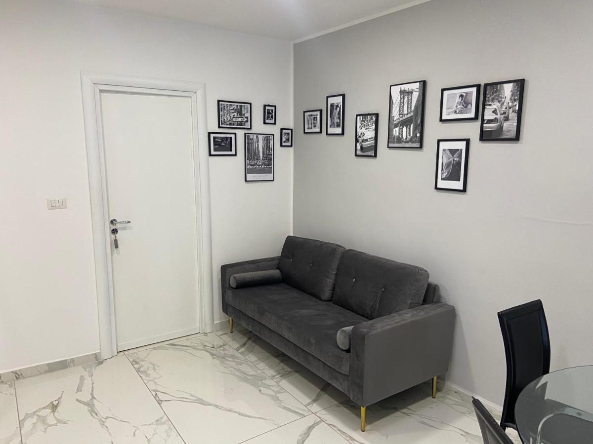 Apartamento Chic House Bari Exterior foto