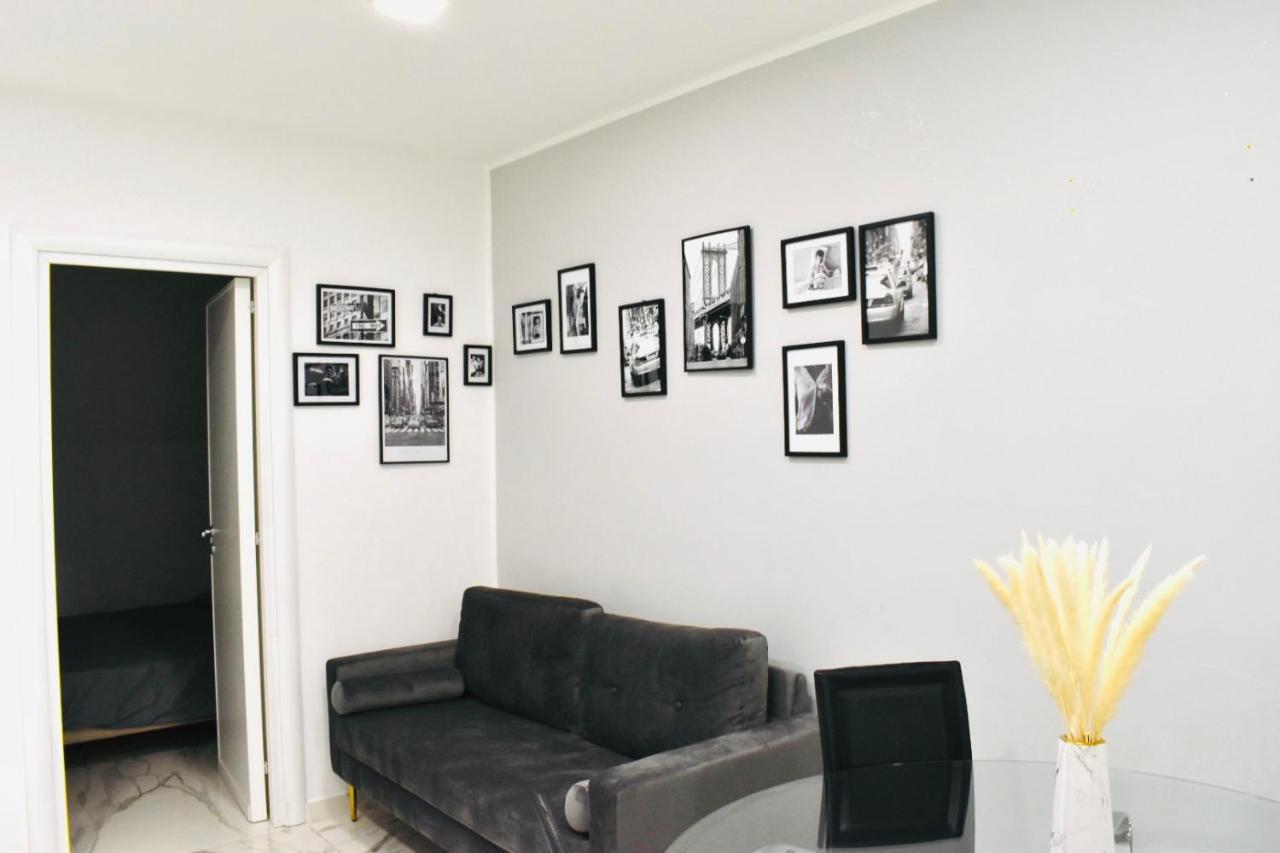 Apartamento Chic House Bari Exterior foto