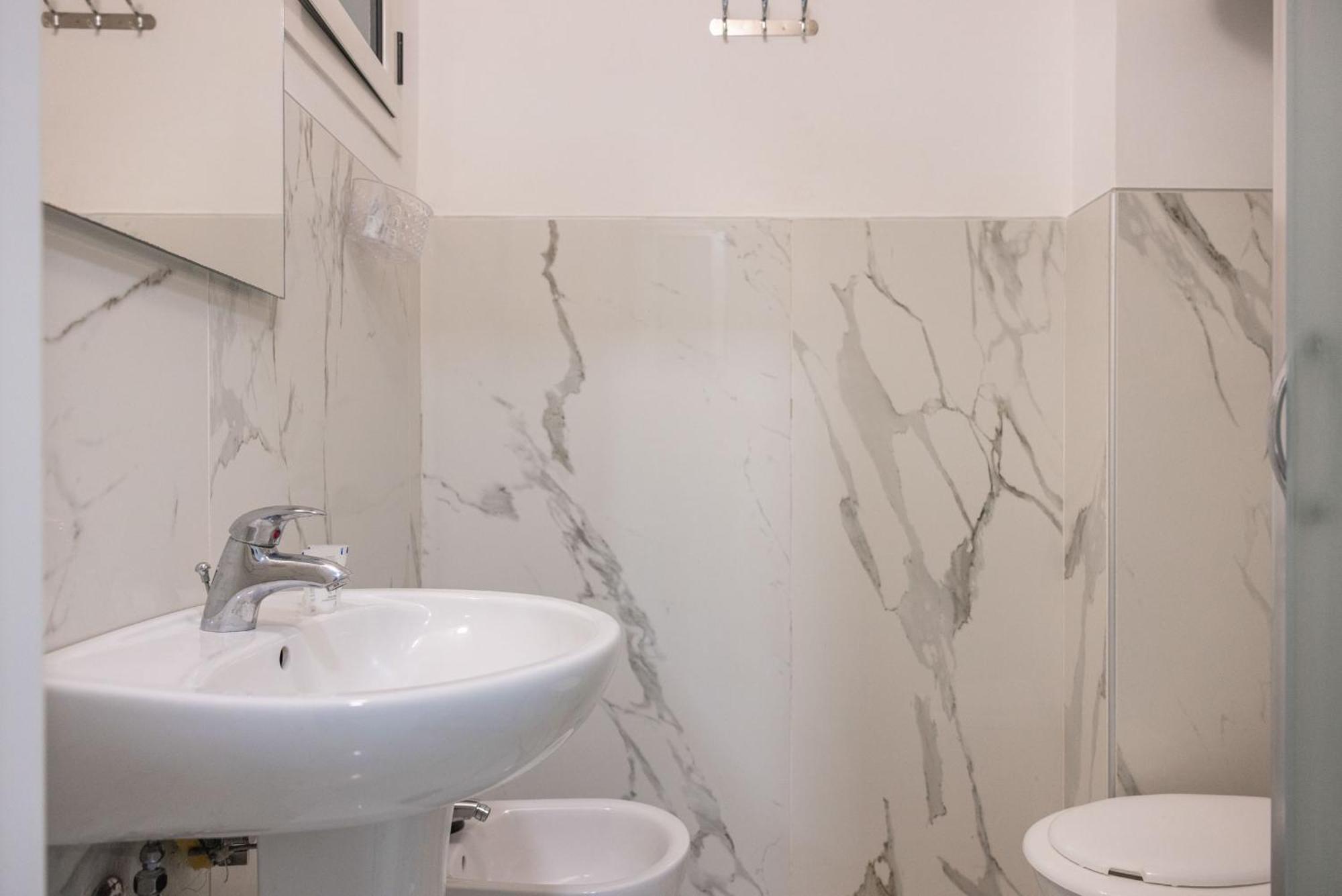 Apartamento Chic House Bari Exterior foto